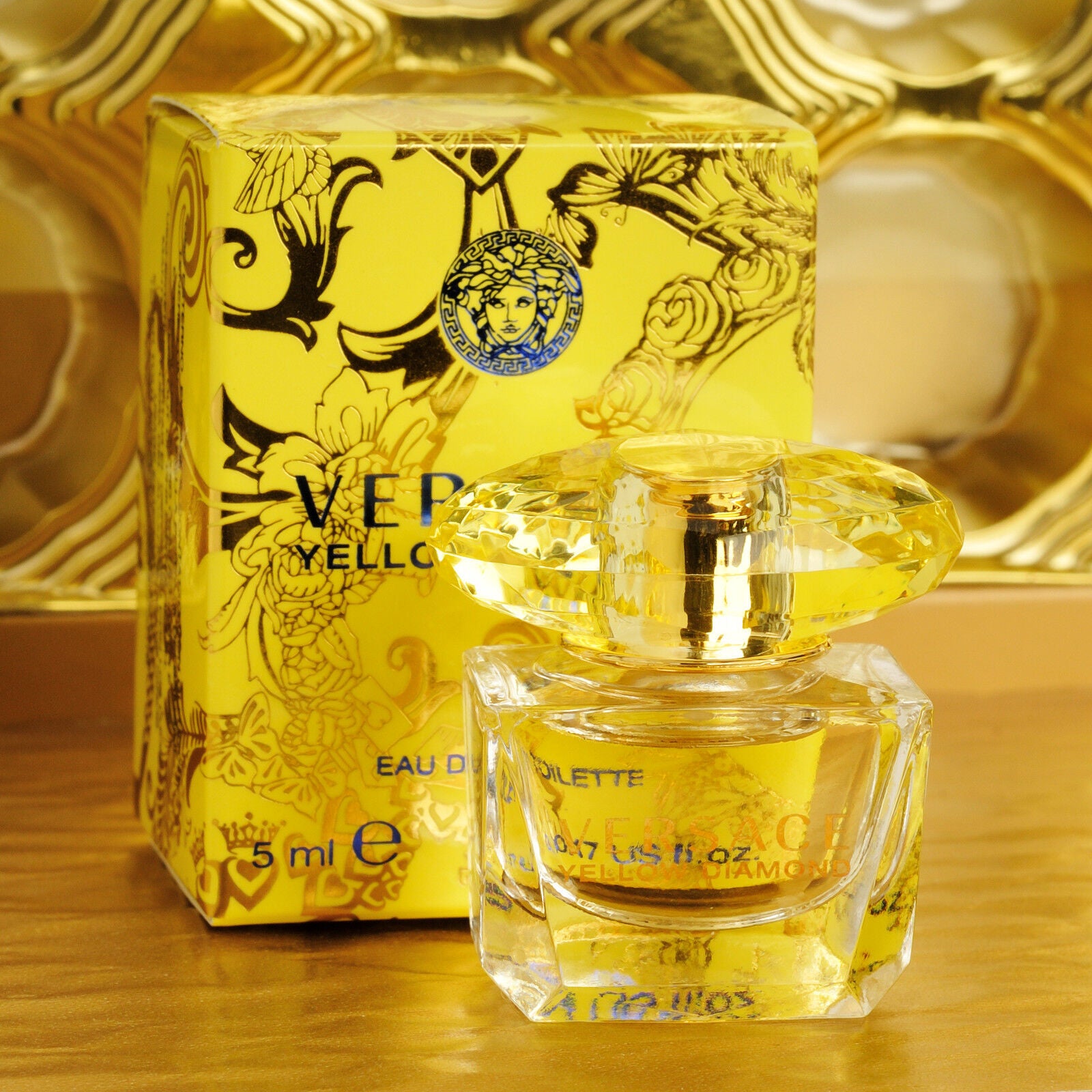 Versace Yellow Diamond for Women 6.7 oz